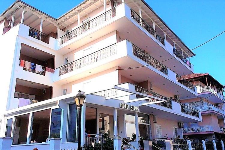 Siros Hotel Leptokaryá Buitenkant foto